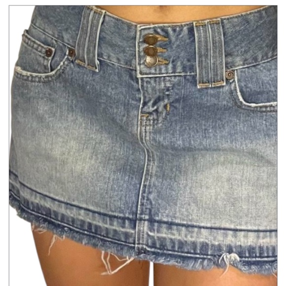 ABERCROMBIE & FITCH Blue Denim Mini Skirt Size 0 - Picture 2 of 6
